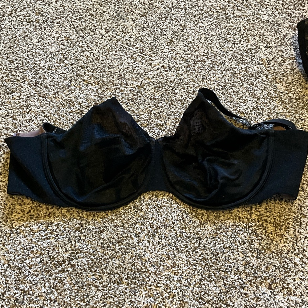 Elegant Black Lace Bra